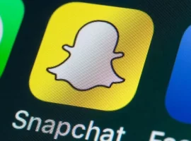 Snapchat, içerik oluşturucuların hikayelerindeki reklamlarda gelir paylaşımı sunacak