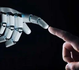 Bilim adamları 'insan derisi' ile robot parmak tasarladı