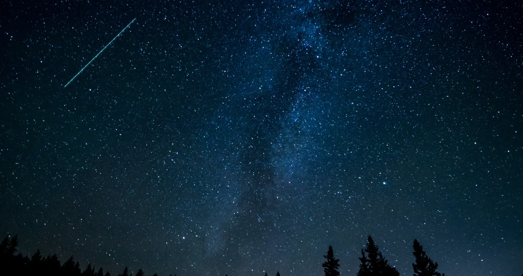Araştırmacılar, Elon Musk'ın uydularının UFO görme istatistiklerini karıştırdığını söylüyor gece-gokyuzu