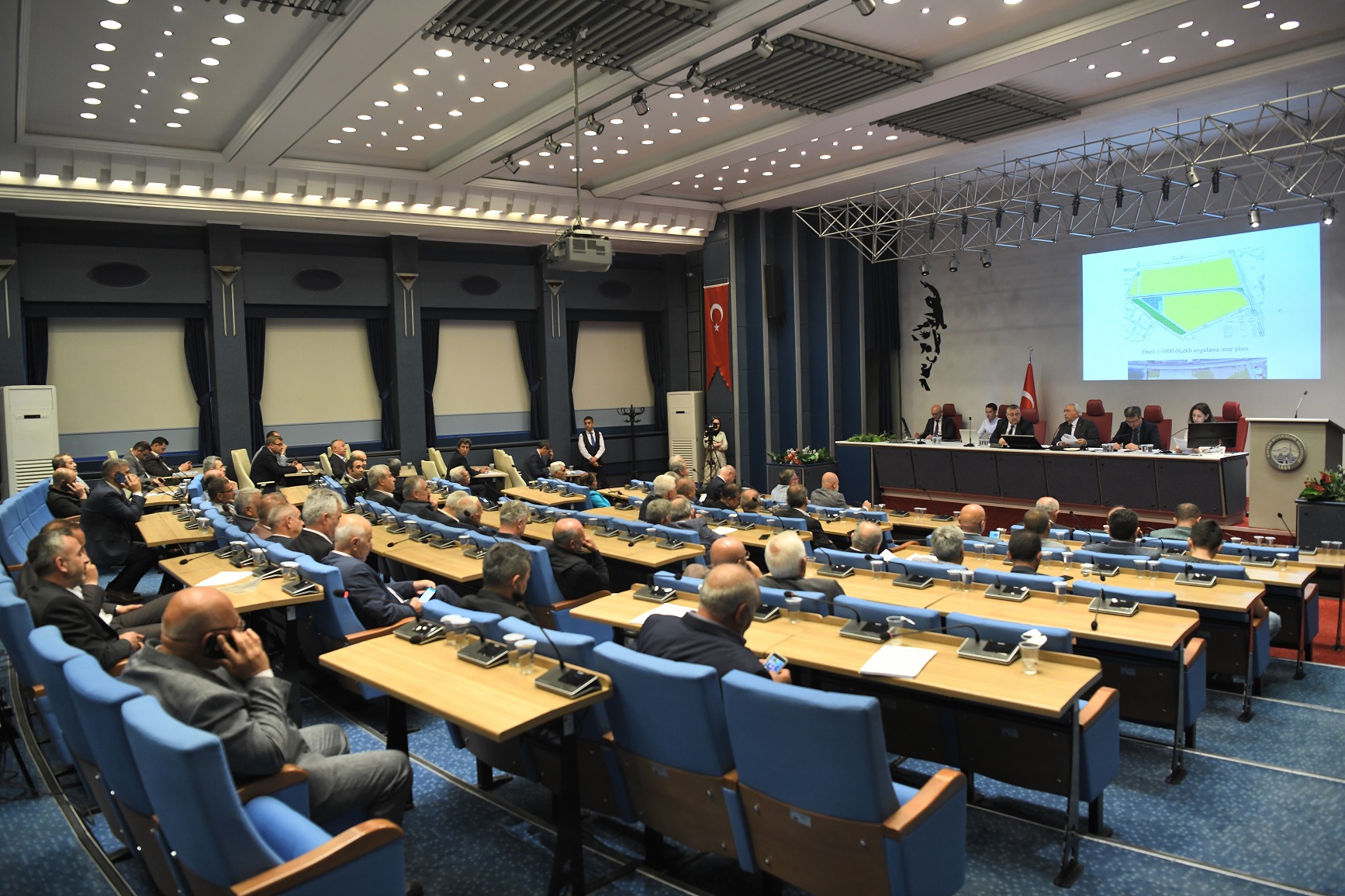 Büyükşehir Belediye Meclisi Toplandı Büyükşehir Belediye Meclisi Toplandı