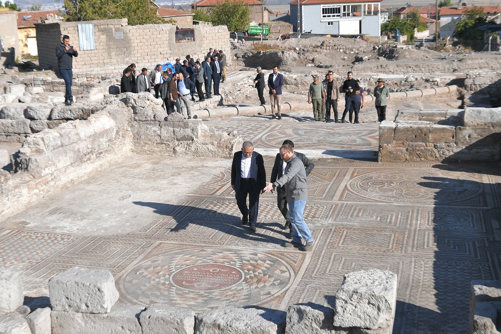 Başkan Büyükkılıç, Kayseri'deki 'Saklı Tarih'i İnsanlığa Kazandırdı Başkan Büyükkılıç, Kayseri'deki 'Saklı Tarih'i İnsanlığa Kazandırdı