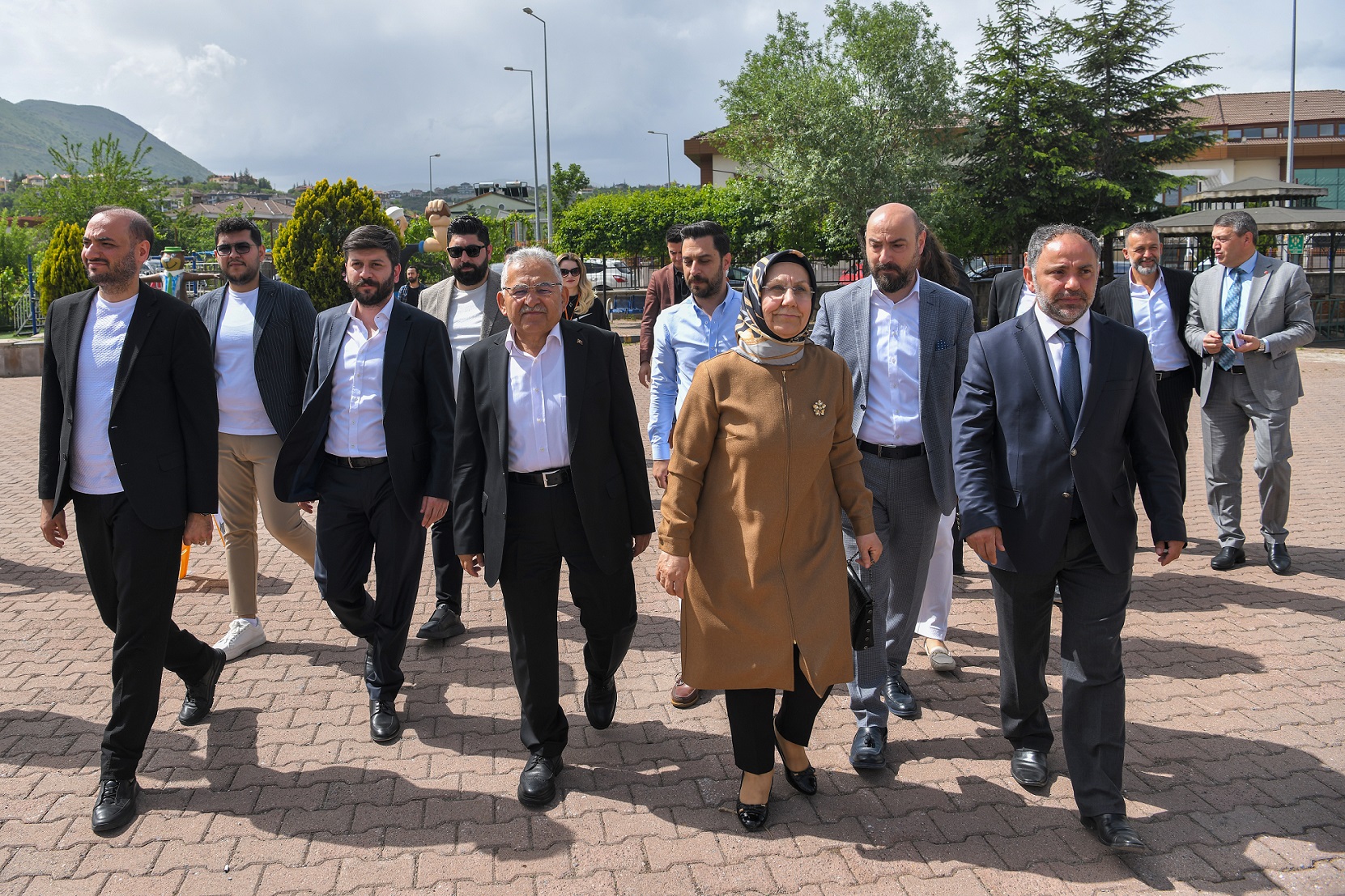 Oyunu Kullanan Başkan Büyükkılıç: “Milletimizin İradesine Saygı Duyuyoruz” Oyunu Kullanan Başkan Büyükkılıç: “Milletimizin İradesine Saygı Duyuyoruz”