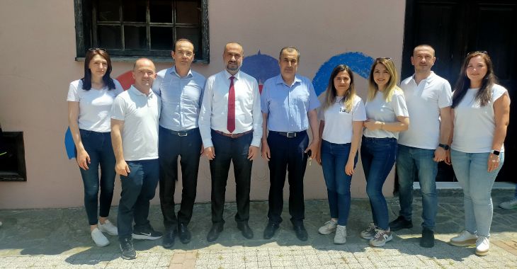 Duvarlar, ‘bağımlılıkla mücadele’ için boyandı Duvarlar, ‘bağımlılıkla mücadele’ için boyandı