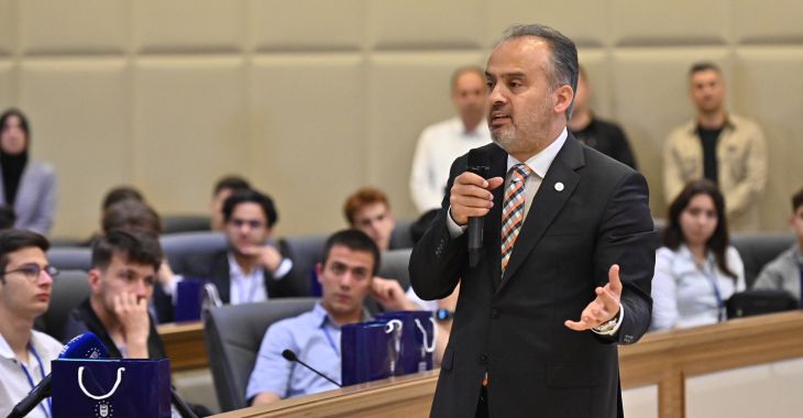 Yerel ve ulusal sorunlara genç bakış Yerel ve ulusal sorunlara genç bakış