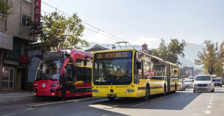 Üniversite adaylarına ücretsiz ulaşım Üniversite adaylarına ücretsiz ulaşım