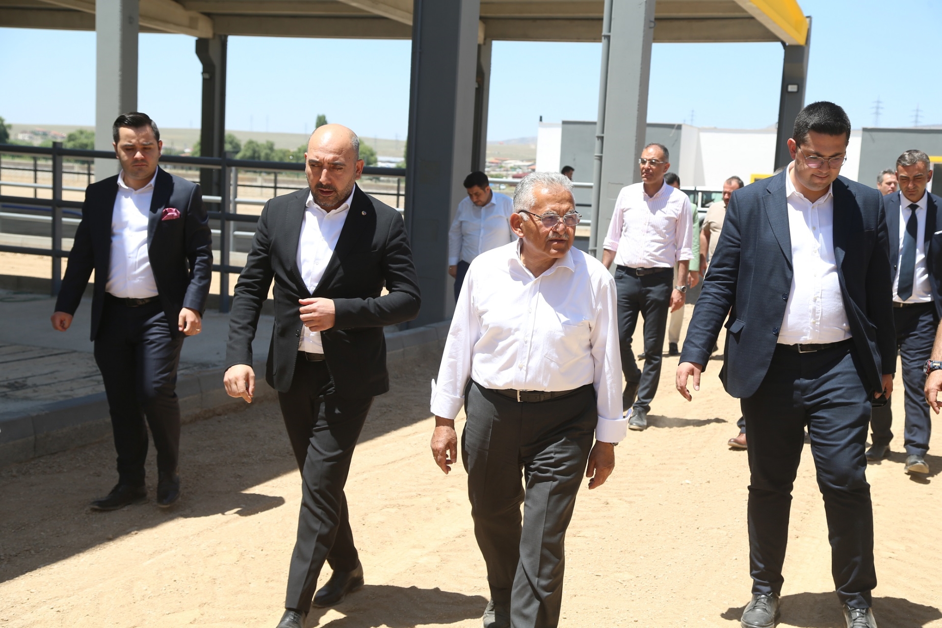 Başkan Büyükkılıç, İç Anadolu’nun En Büyük Hayvan Pazar Yeri Projesini İnceledi Başkan Büyükkılıç, İç Anadolu’nun En Büyük Hayvan Pazar Yeri Projesini İnceledi