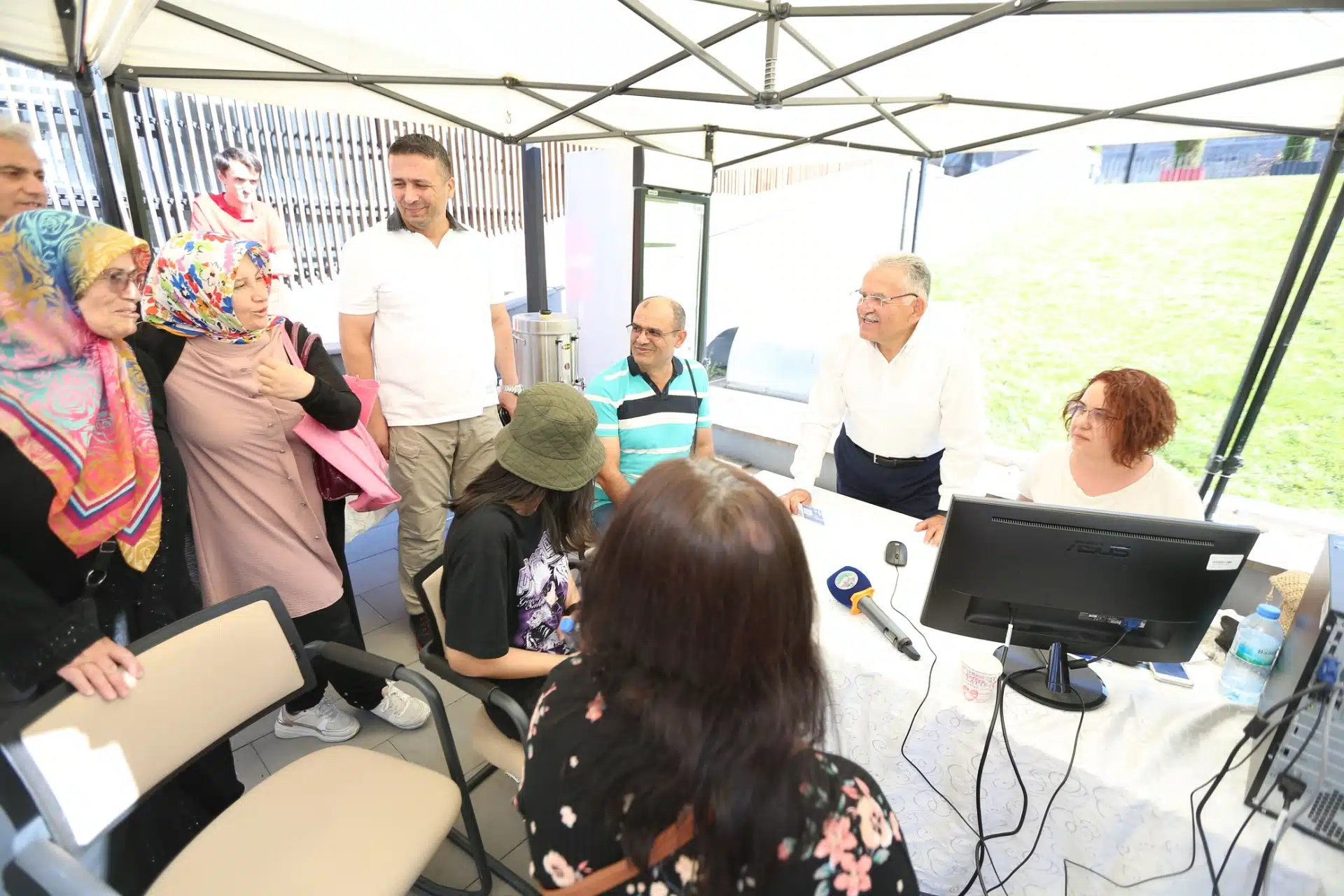 Genç Dostu Büyükşehir ile 2 Bin 327 Öğrenci Tercih Yaptı Genç Dostu Büyükşehir ile 2 Bin 327 Öğrenci Tercih Yaptı