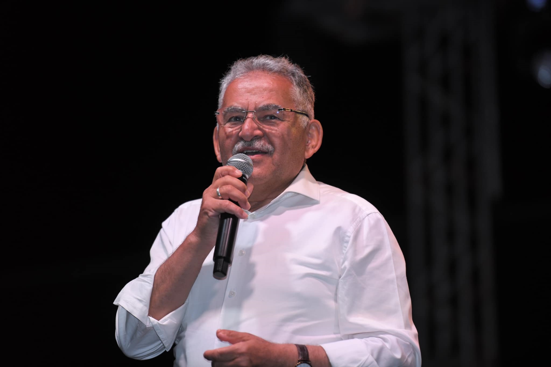 Başkan Büyükkılıç, Felahiye’de 17'nci Sıtmapınar Şenliği’ne Katıldı Başkan Büyükkılıç, Felahiye’de 17'nci Sıtmapınar Şenliği’ne Katıldı