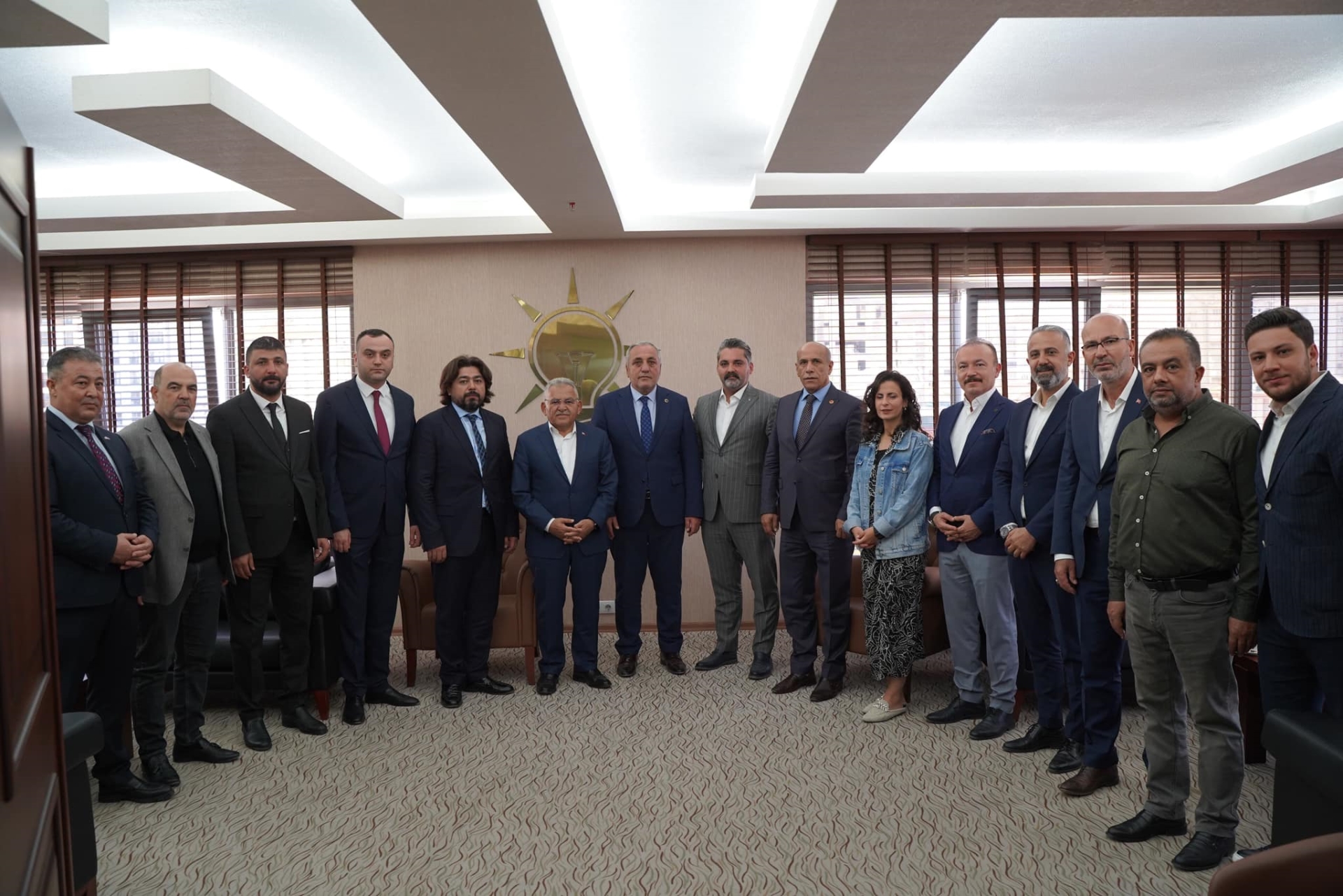 AK Parti’de “Cumhur İttifakı” Buluşması AK Parti’de “Cumhur İttifakı” Buluşması