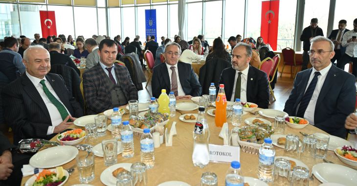 “Eğitim yatırımlarımız sürecek” “Eğitim yatırımlarımız sürecek”